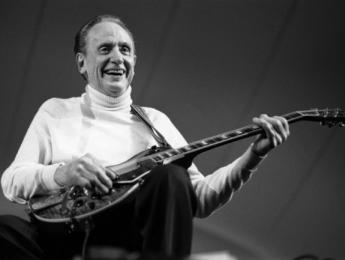 Les Paul, el genio detrás de su invento