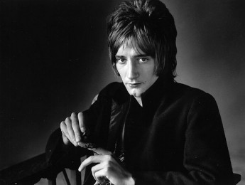 Nuevo disco de Rod Stewart el 7 de mayo