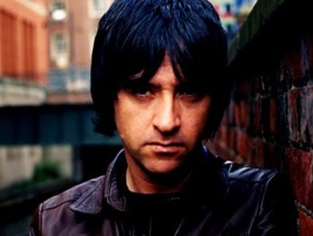 Johnny Marr recupera la Gibson SG que le robaron hace diez años