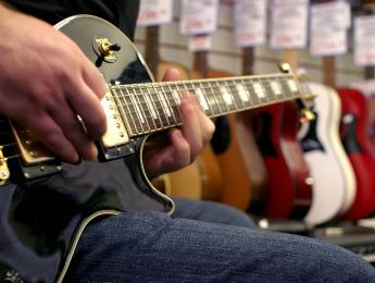 Las escalas tritónicas: qué son y cómo usarlas en nuestro fraseo