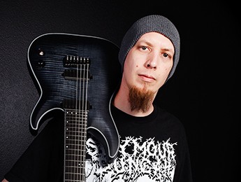 Schecter presenta KM-7, el modelo signature de Keith Merrow