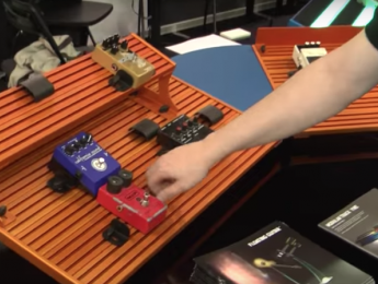 Modular Track y Floating Guitar de Aclam Guitars