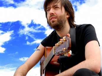 El talento de Jon Gomm