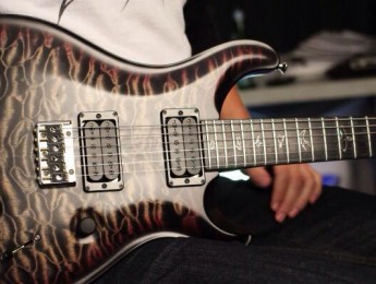 PRS anuncia la Custom 24 Mark Holcomb Limited Edition