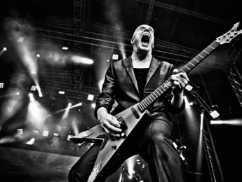 Devin Townsend prepara una sinfonía