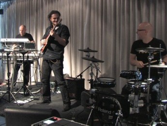 Demo de productos Roland para guitarristas en Hispasonic