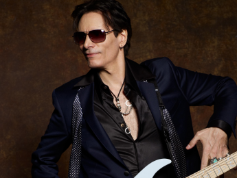 Entrevista a Steve Vai: pasión por enseñar