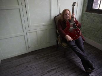 Adelanto de "Ashes and Dust", el nuevo disco de Warren Haynes