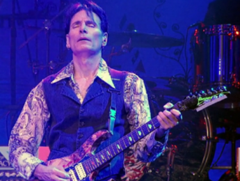 Steve Vai publica "The Space Between the Notes-Leg1"