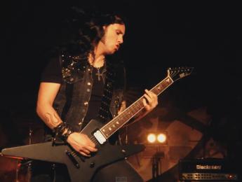 Gus G presenta el vídeo clip de "Brand New Revolution"