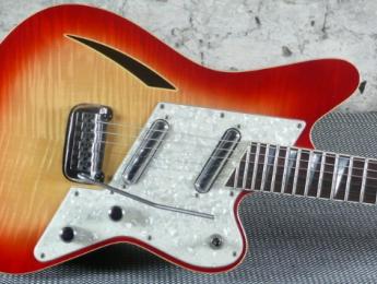 Eastwood Custom Shop relanza la Surfcaster