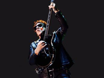 Entrevista a Neal Schon: un vórtice de energía que no cesa