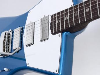 Nueva Ernie Ball Music Man St. Vincent signature