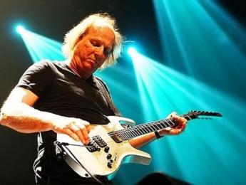 Adrian Belew actuará el 2 de marzo en el festival Guitar BCN