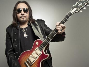Ace Frehley invita a Paul Stanley, John 5, y Slash entre otros a participar en su disco
