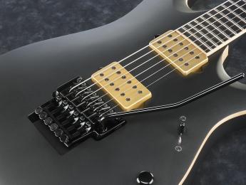 Ibanez presenta JBM20 y JBM27, modelos signature del guitarrista de Periphery
