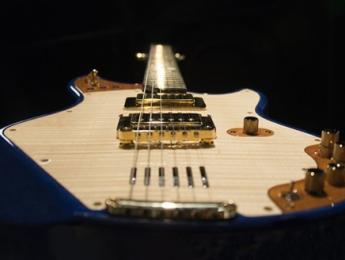 20:14 de Aclam Guitars, una guitarra totalmente ajustable hecha en Barcelona