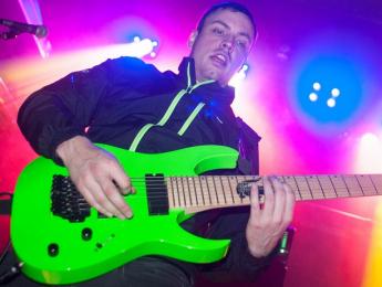 Nace una recogida de firmas para que Ibanez lance la Justin Lowe Signature