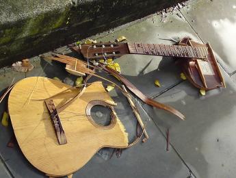 Nadie es perfecto: los 5 fallos de guitarra más legendarios