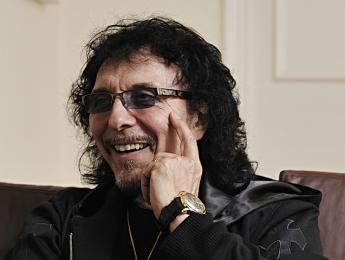 Tony Iommi: “Mi cáncer se encuentra en remisión”