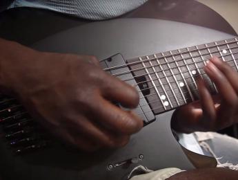 Tosin Abasi tendrás sus propias pastillas Fishman