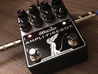 Atomic Ampli-Firebox, emulación de amplis moderna con manejo analógico