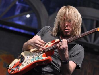 Escucha "Baby Got Gone", la nueva canción de Kenny Wayne Shepherd