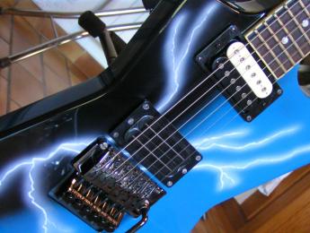 El diseñador de la “Dean From Hell” de Dimebag Darrell no recibió “ni un centavo”