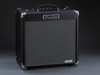 Blues Cube Hot "British EL84 Modified", un combo que emula el sonido británico