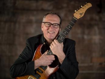 Fallece Chuck Loeb a los 61 años de edad