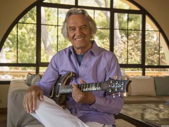 John McLaughlin, afectado de artritis, se despide de los escenarios
