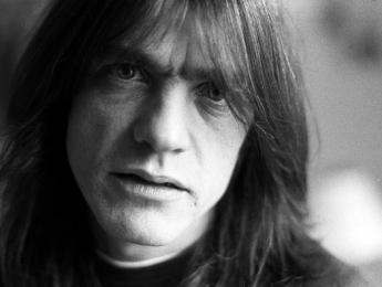 Malcolm Young: sus riffs en primer plano