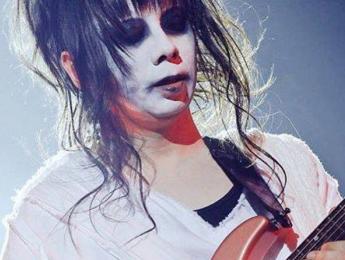 Mikio Fujioka, guitarrista de Babymetal, fallecido en un accidente
