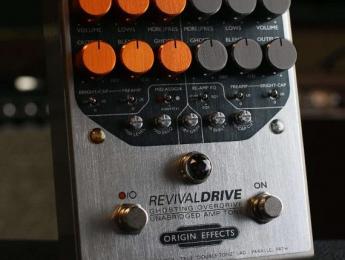 RevivalDrive de Origin recrea la topología de un ampli a válvulas
