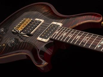 Custom 24-08, el buque insignia de PRS ofrece ahora hasta 8 sonidos diferentes