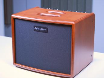 Review de Hughes & Kettner Era 1, ampli compacto para guitarra acústica