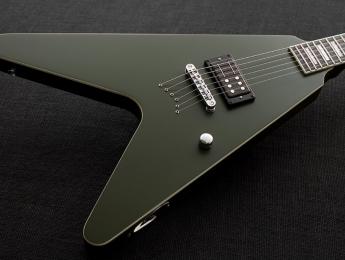 Reverend Squatch Hammer Todd Evans Signature para el guitarrista de Mobile Deathcamp