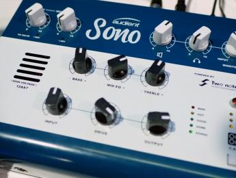 Primer contacto con Audient Sono, interfaz de audio especial para guitarristas
