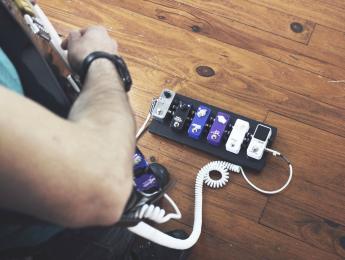 Crea tu pedalera compacta con Pedaltrain y llévatela a casa