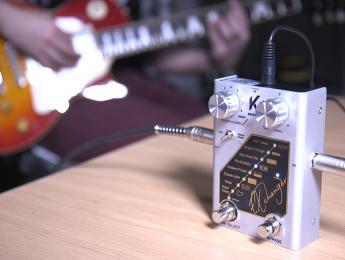 Review de Keyztone Exchanger, el pedal emulador de pastillas de guitarra