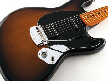 Ernie Ball Music Man Dustin Kensrue StringRay con salida individual para cada pastilla