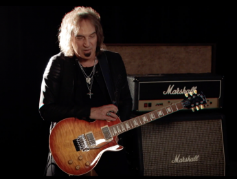 La Gibson Dave Amato Les Paul Axcess Standard combina estética vintage con ergonomía y Floyd Rose