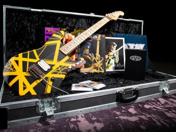 EVH celebra 40 años del álbum "Van Halen II" con una réplica de la Bumblebee del 79