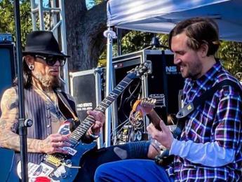 Primeras imágenes en vivo de John Frusciante tras su regreso a Red Hot Chili Peppers