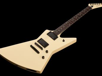 Harley Benton EX-84 Modern, guitarra tipo Explorer de inspiración muy "metálica"