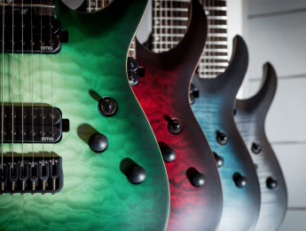 Harley Benton Amarok, la nueva colección de guitarras metaleras viene con pastillas EMG