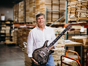 La factoría de PRS en EEUU vuelve a fabricar guitarras tras el fin del confinamiento