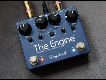 El pedal The Engine combina un previo estilo Marshall y un boost tipo Rangemaster