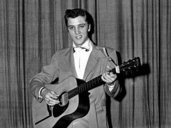 A subasta una guitarra de Elvis que podría alcanzar los 3 millones de dólares
