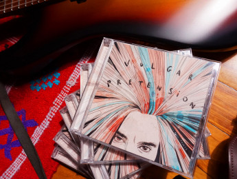 Bajo los focos: "Vulgar pretensión" de Miguel Ángel Torres